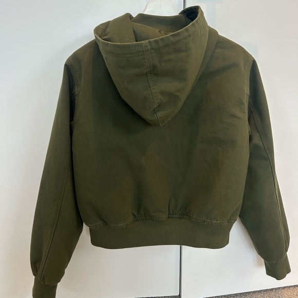 TNA Aritzia Women’s green lined jacket - Picture 2 of 3